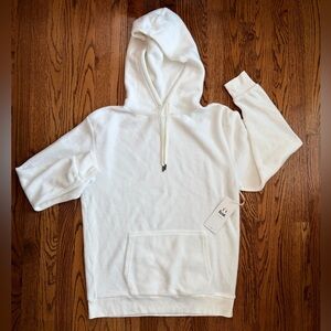 Feat BlanketBlend Ivory Hoodie – Comfy Unisex Large NWT